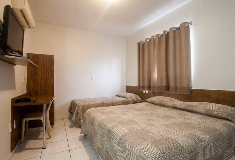 חדר דלוקס, Maraja