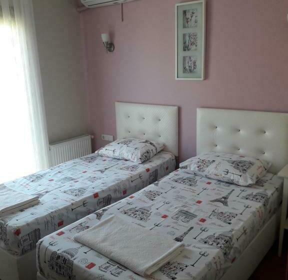 غرفة قياسية فردية, Sapphire