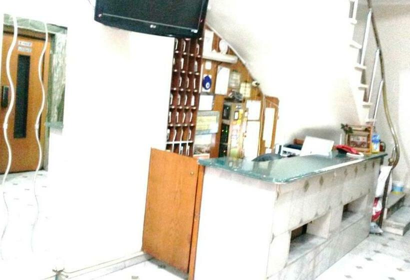 スタンダードルーム, Star