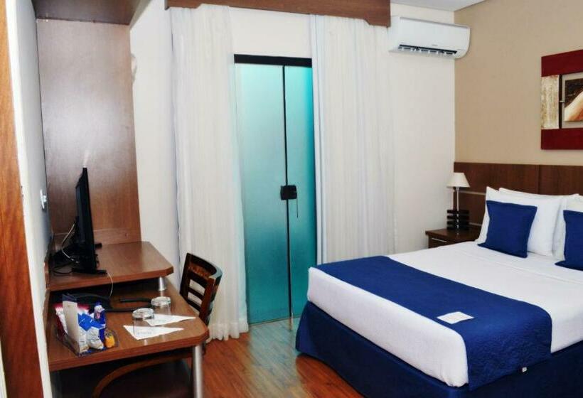 Quarto Superior, Summit Lago