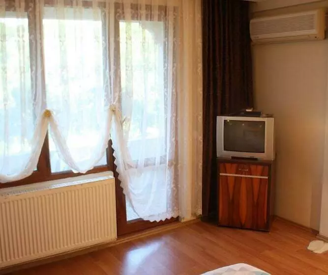 اتاق اکونومی, Kaltur Boutique Otel