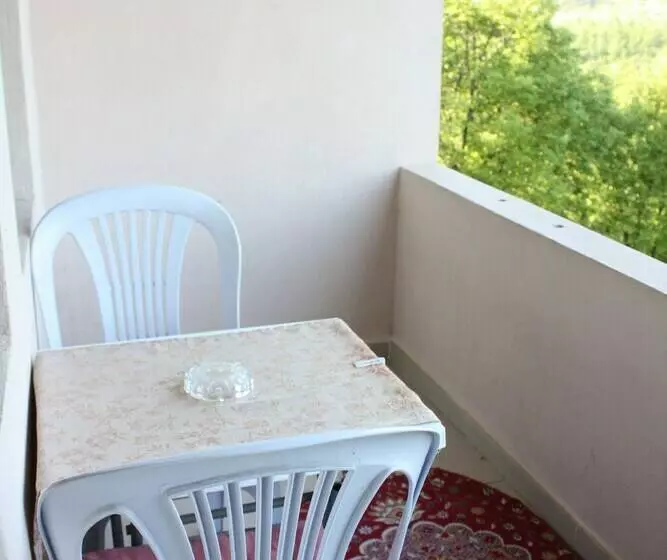اتاق استاندارد با چشم‌انداز استخر, Kaltur Boutique Otel