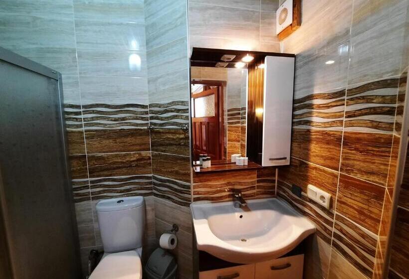 Семейный Номер Deluxe, Ali Baba's House