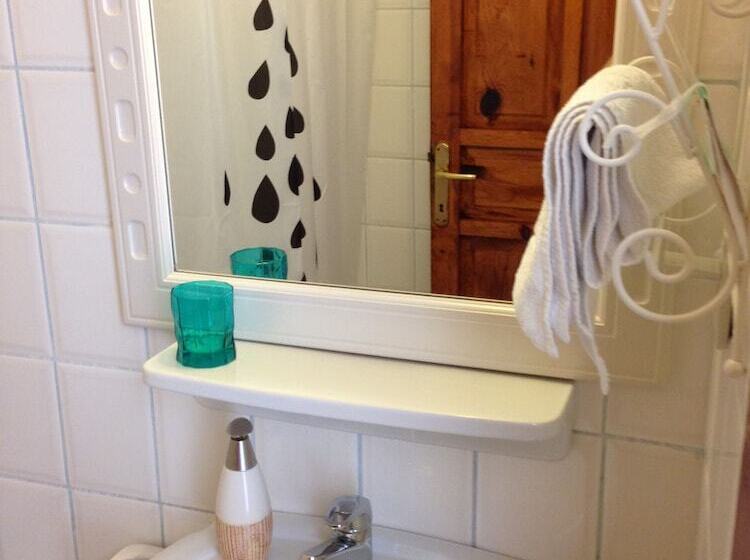 اتاق استاندارد با تخت دوبل, Lavender S Lodge