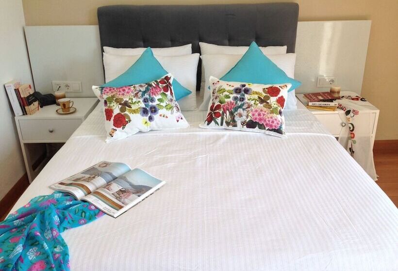 اتاق استاندارد با تخت دوبل, Lavender S Lodge