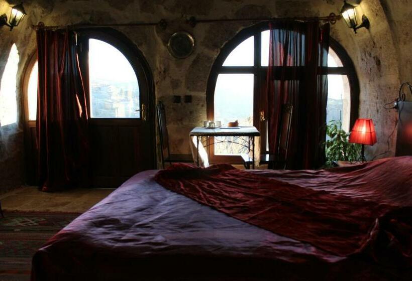 חדר סטנדרט, Akinci Konagi