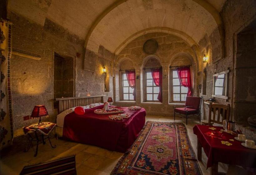 חדר סטנדרט, Akinci Konagi