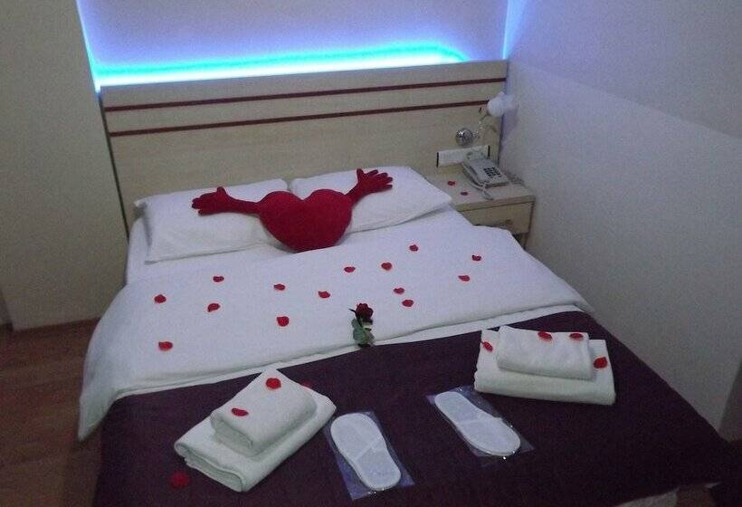 Номер Стандарт, Ayisigi