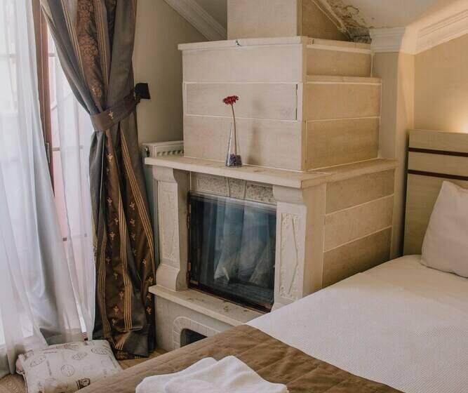 Номер Стандарт, Ayisigi