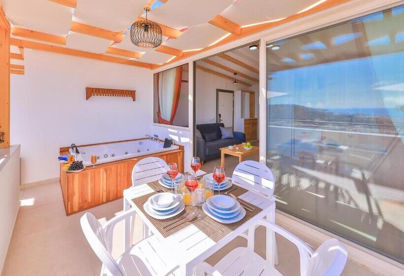 סוויטת דלוקס נוף לים, Aysima