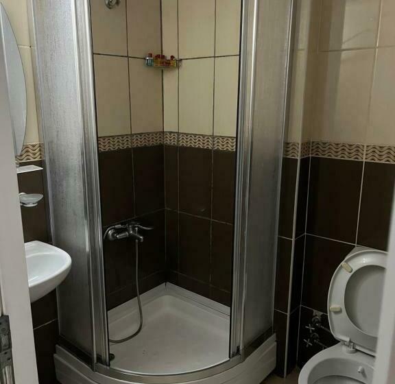 Habitació Triple Estàndard, Balkan Palace Edirne