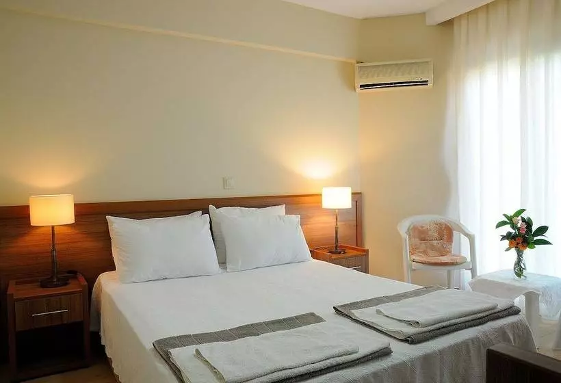 اتاق استاندارد, Crescent Hasirci