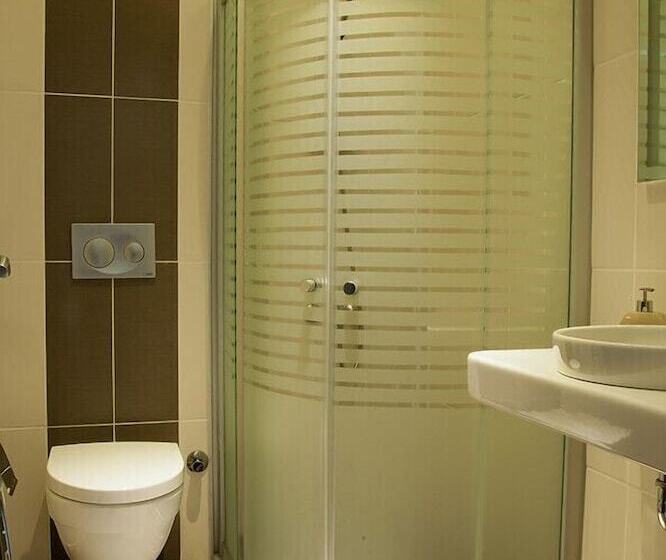 Habitació Estàndard, Crescent Hasirci