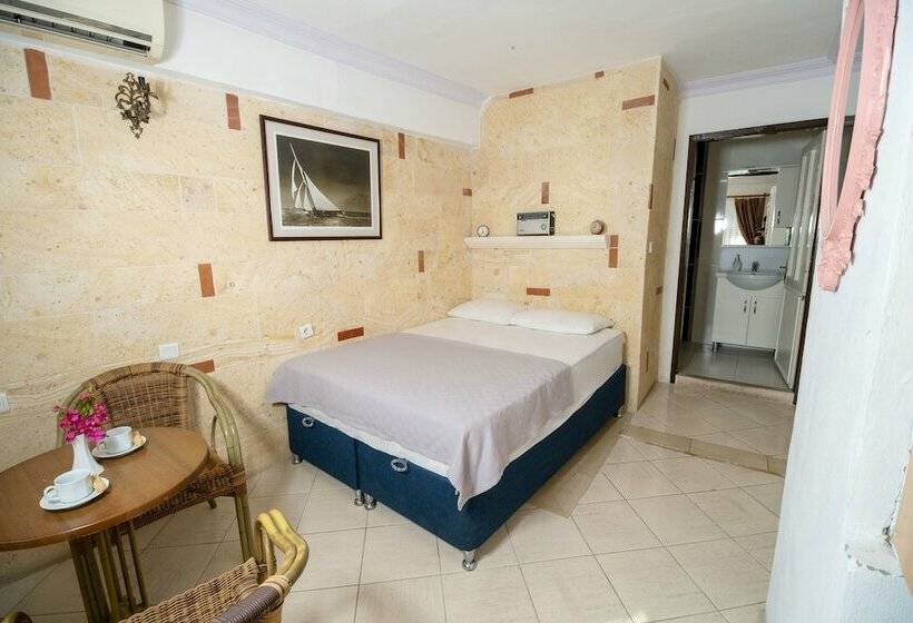 חדר סטנדרט, Foca Ensar