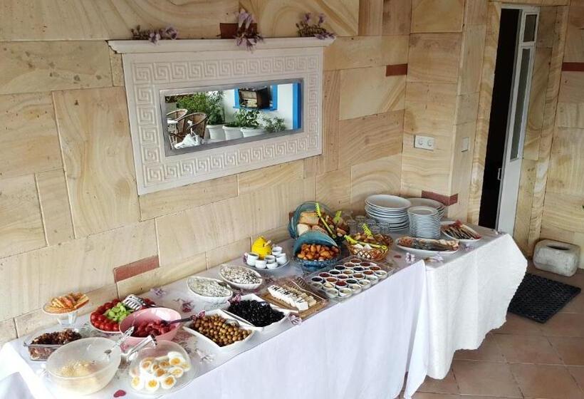 חדר סטנדרט, Foca Ensar