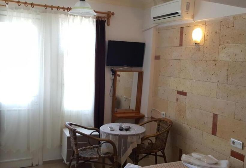 חדר סטנדרט, Foca Ensar