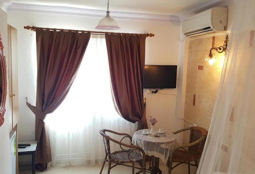 חדר סטנדרט, Foca Ensar