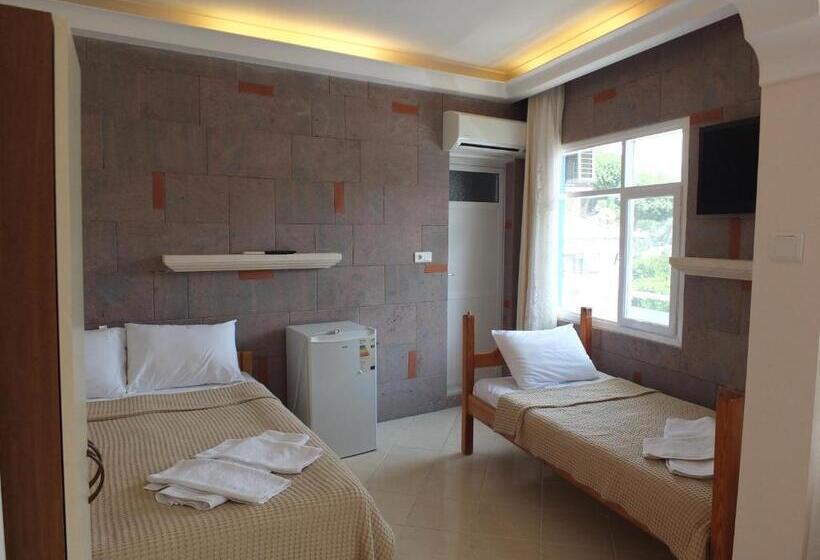 חדר סטנדרט לארבעה, Foca Ensar