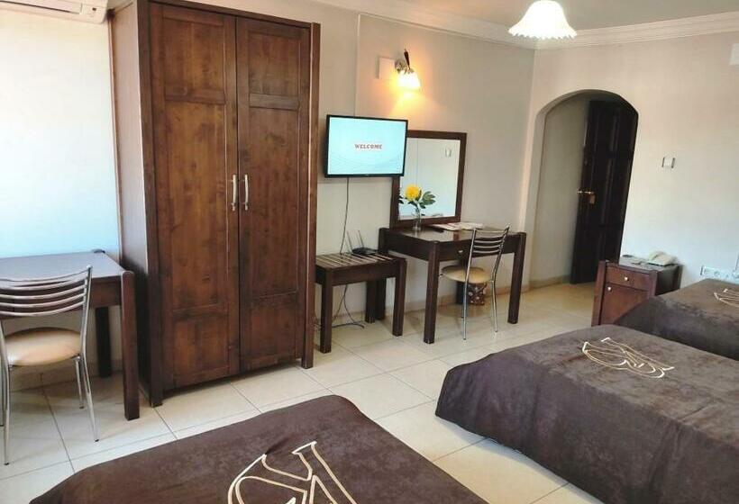 غرفة قياسية ثلاثية, Kayiboyu