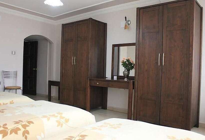 غرفة قياسية ثلاثية, Kayiboyu