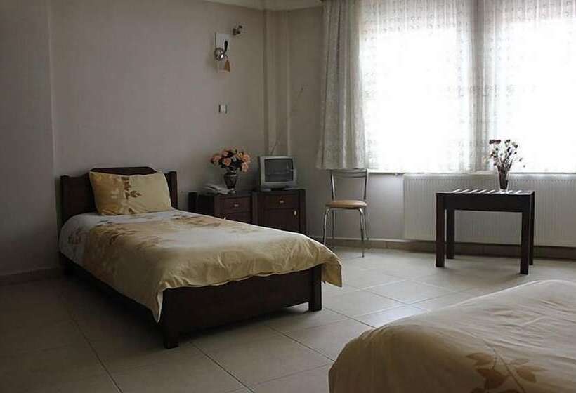 غرفة قياسية رباعية, Kayiboyu