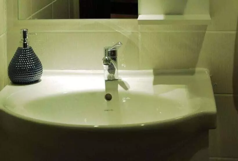 デラックスルーム, Pasha Suites