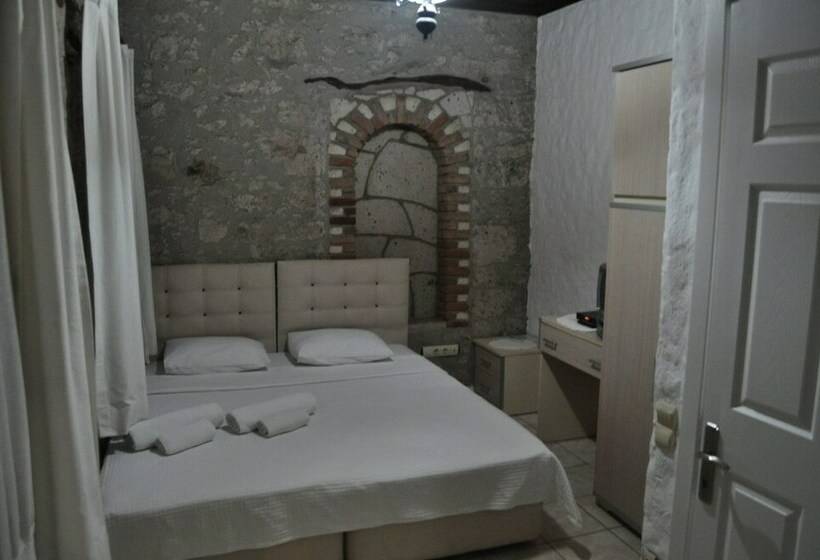 غرفة قياسية, Radika