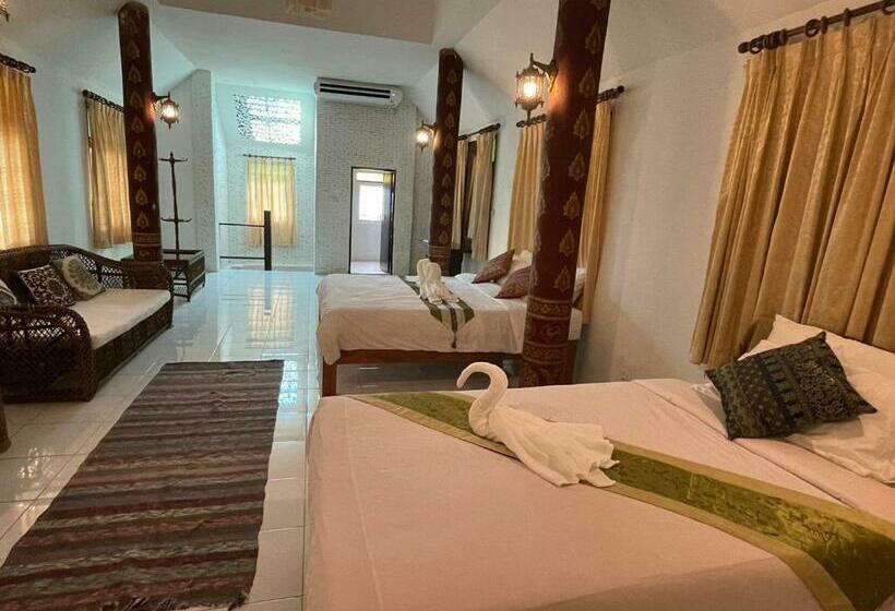 デラックスの４人部屋, Baan Tawai Lanna Resort