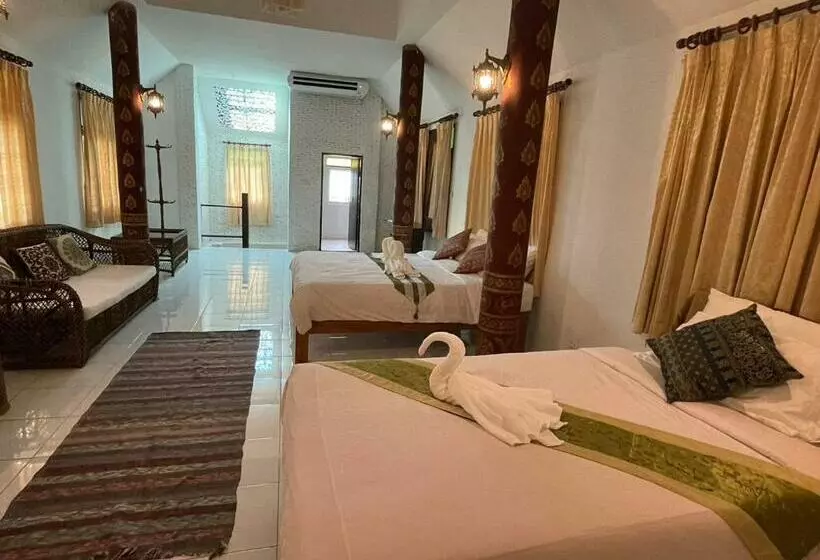 Deluxe Neljän Hengen Huone, Baan Tawai Lanna Resort