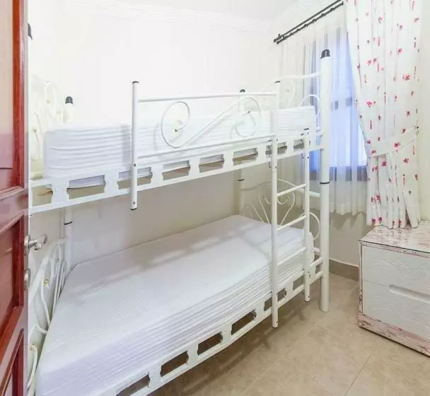 اتاق استاندارد, Azur