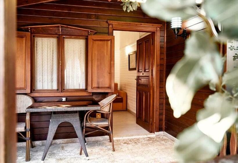 آپارتمان 1 خوابه, Azur