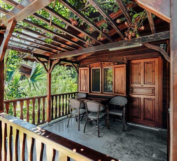 آپارتمان 1 خوابه, Azur