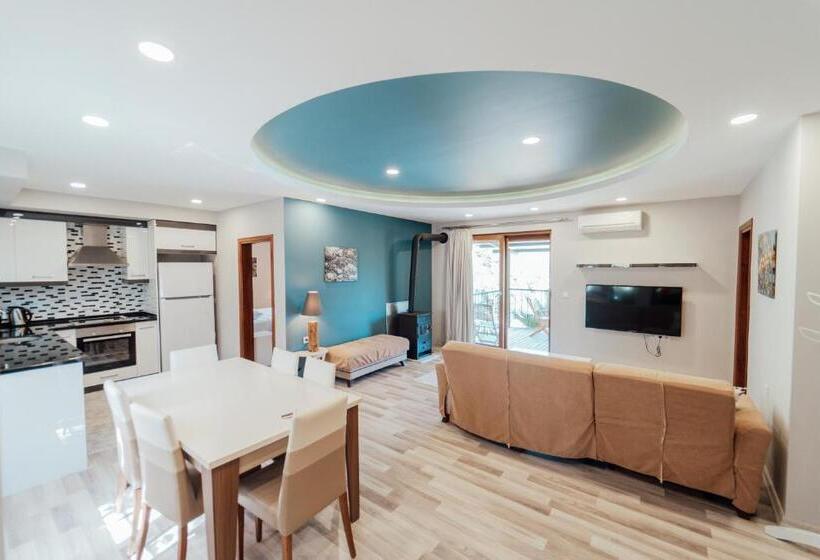 ویلای لوکس 1 خوابه, Azur