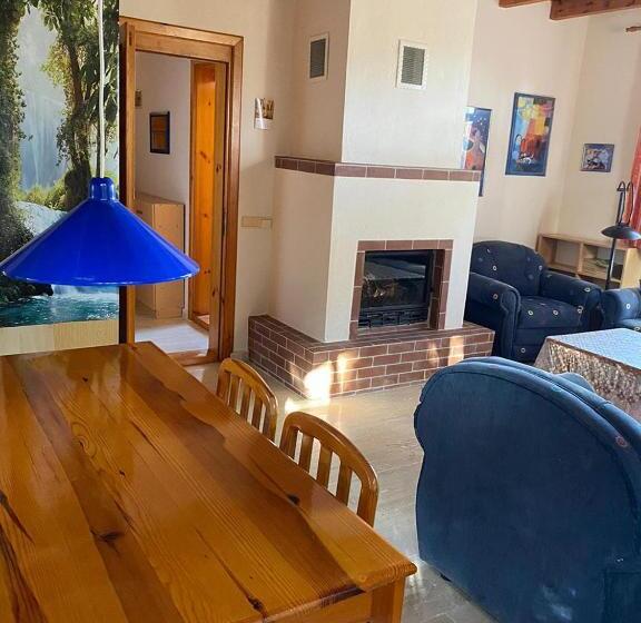 ویلای 1 خوابه, Azur