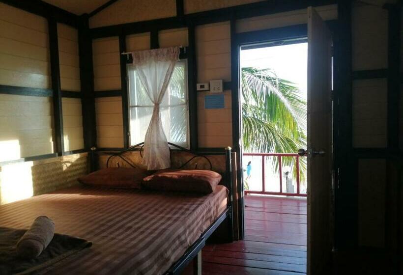ベーシックルーム, Golden Beach Resort Koh Phangan