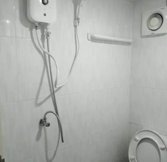バルコニー付きスタンダードルーム, Golden Beach Resort Koh Phangan