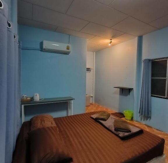 スタンダードルーム, Golden Beach Resort Koh Phangan