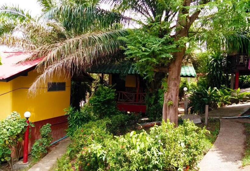 ガーデンビュースタンダードルーム, Golden Beach Resort Koh Phangan