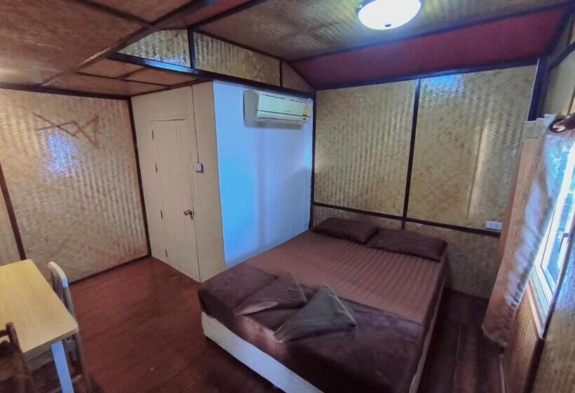 オーシャンビューのスタンダードバンガロー, Golden Beach Resort Koh Phangan