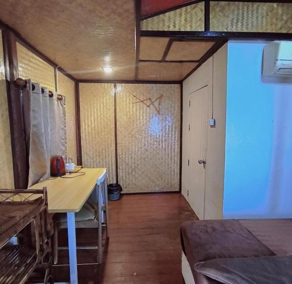바다 전망 스탠다드 방갈로, Golden Beach Resort Koh Phangan