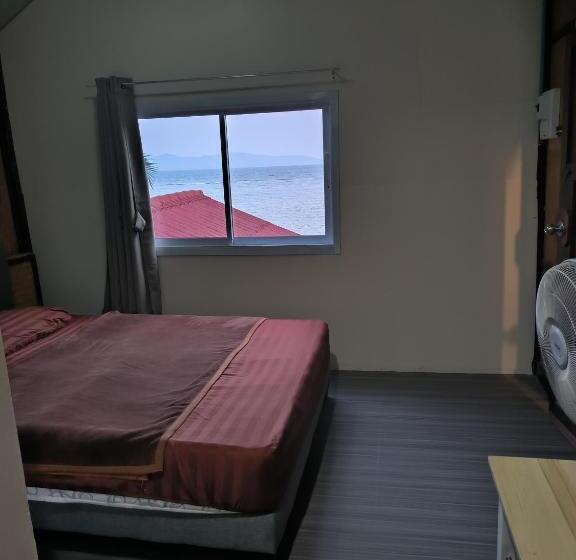 ガーデンビューのスタンダードバンガロー, Golden Beach Resort Koh Phangan
