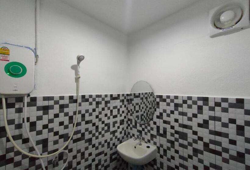 ガーデンビュースタンダードルーム, Golden Beach Resort Koh Phangan