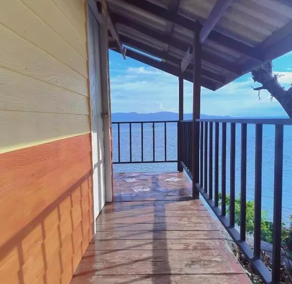 オーシャンビューのスタンダードバンガロー, Golden Beach Resort Koh Phangan