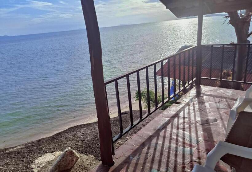 オーシャンビューのスタンダードバンガロー, Golden Beach Resort Koh Phangan