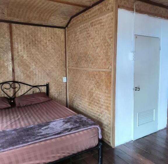 스탠다드 방갈로, Golden Beach Resort Koh Phangan