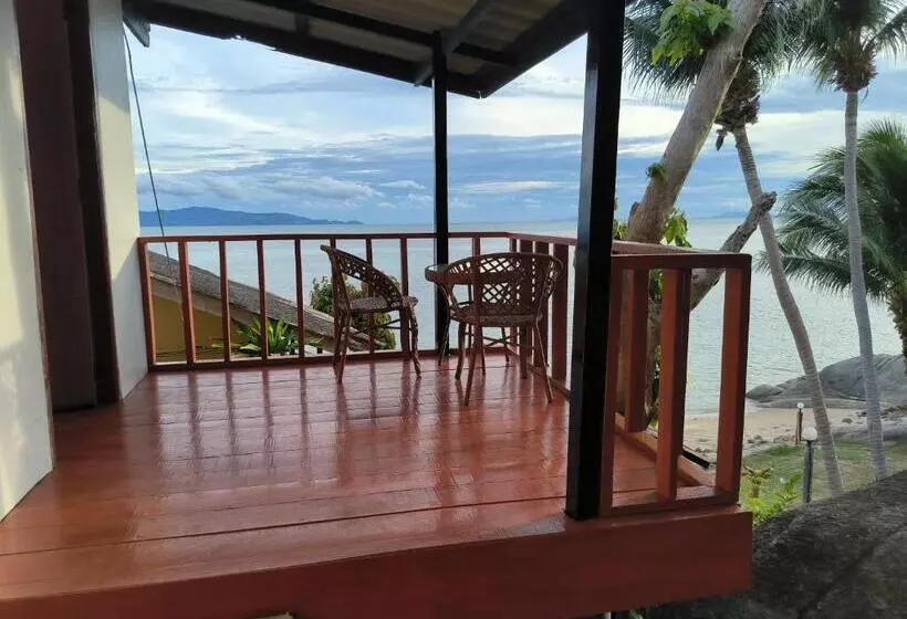 オーシャンビューのスタンダードバンガロー, Golden Beach Resort Koh Phangan