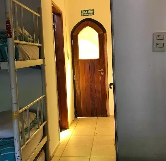 اتاق خانوادگی, Hostel Punto Patagonico