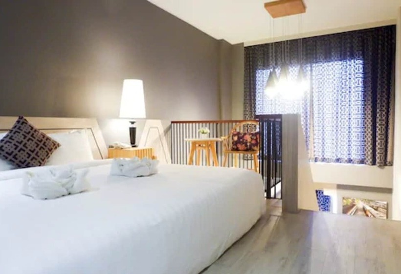 اتاق دوبلکس, Hatyai Signature