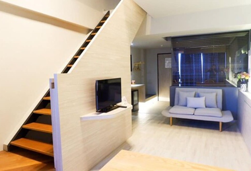 اتاق دوبلکس, Hatyai Signature