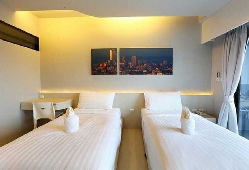 اتاق اکونومی, Hatyai Signature